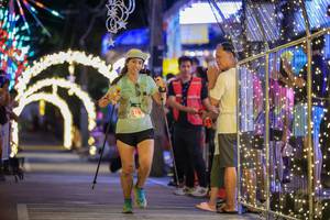 BIB: 519
                            <button type="button" onclick="openModal(24875363)" class="btn btn-primary btn-sm float-right btn-popup" data-toggle="modal" data-target=".modal-high-quality">
                        <i class="fas fa-shopping-cart"></i> Add to Cart
                    </button>
                                            <button type="button" onclick="isThisMe(24875363, true)" class="btn btn-success btn-sm float-right btn-popup btn-isme hidden" data-toggle="tooltip" data-placement="bottom" title="นี่คือรูปของคุณใช่ไหม คลิกที่นี่เพื่อเอาเข้าอัลบั้ม">
                        <i class="fas fa-plus"></i> Add to album
                    </button>
                    <button type="button" onclick="isThisMe(24875363, false)" class="btn btn-warning btn-sm float-right btn-popup btn-isnotme hidden">
                        <i class="fas fa-ban"></i> Remove from album
                    </button>